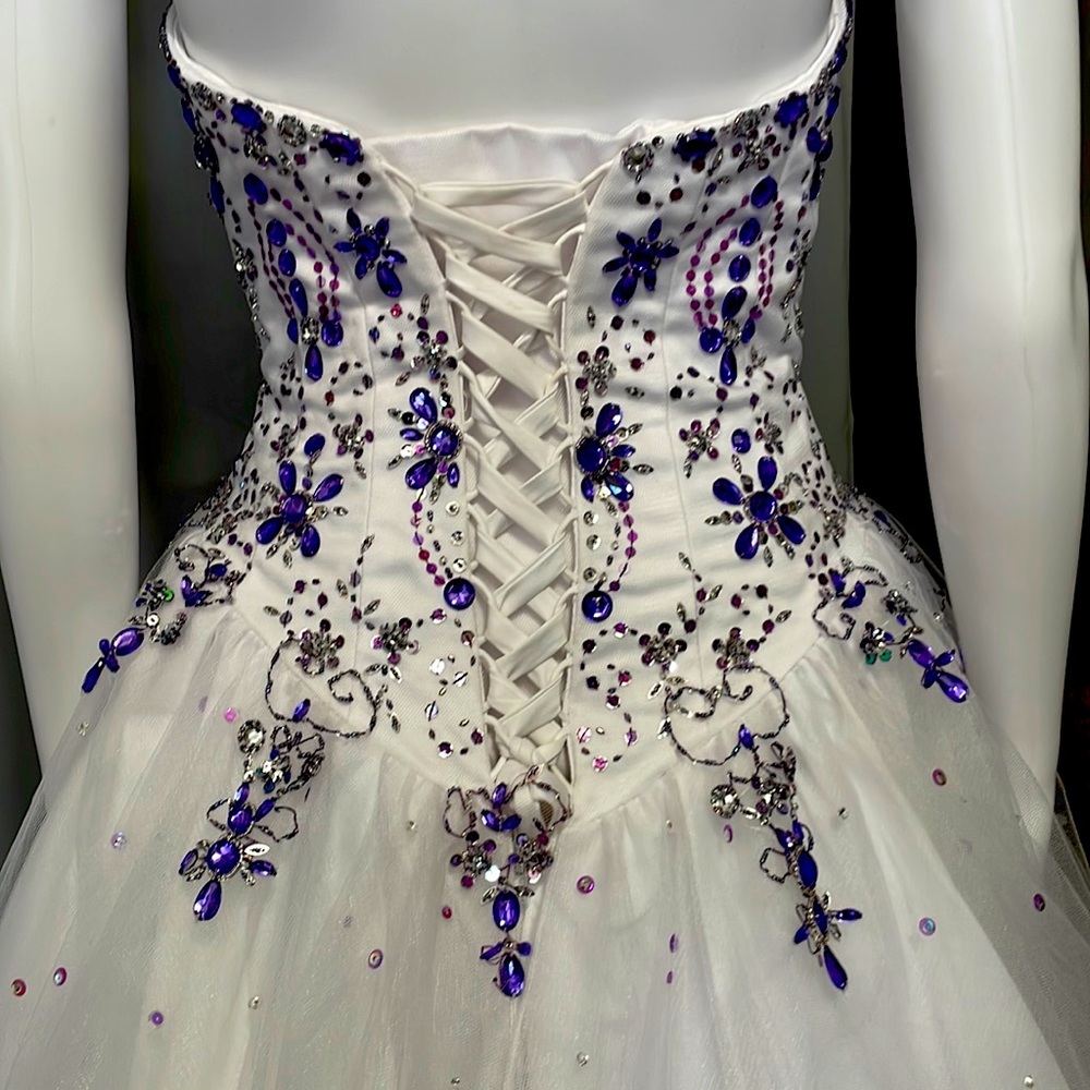 Purple /white Jeweled Ballgown - Picture 5 of 7